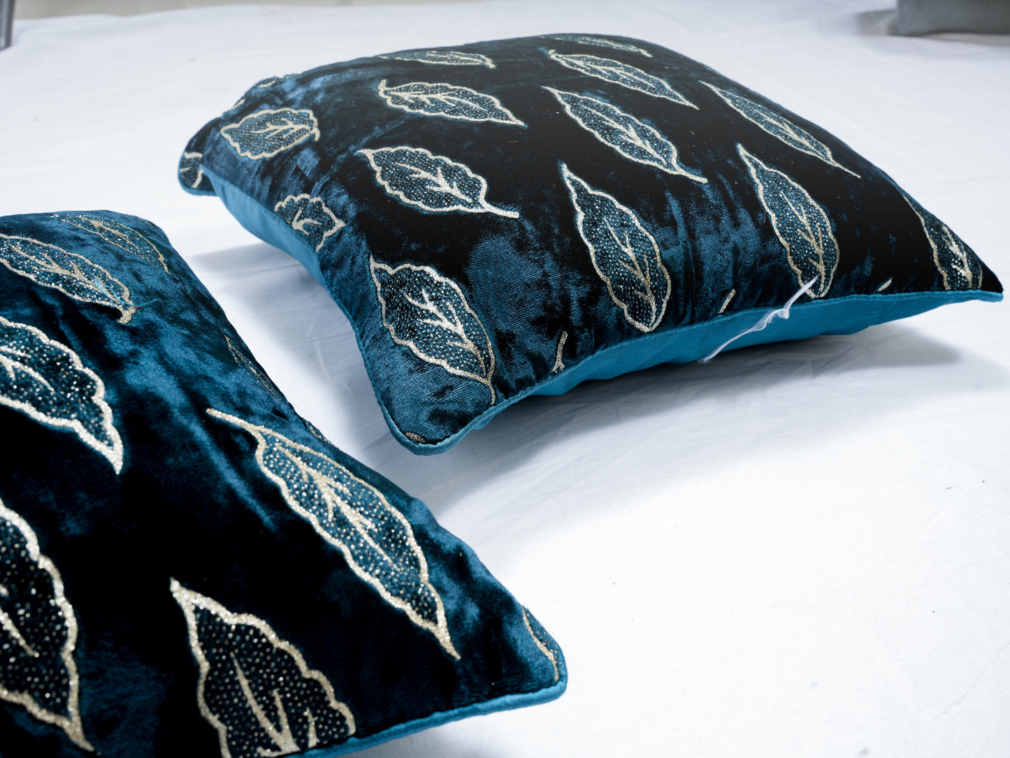CUSHION COVER
